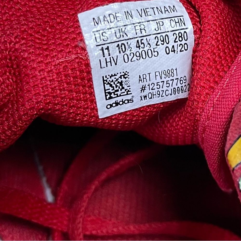 Adidas 3MC X Disney Goofy Sneakers - Picture 5 of 11